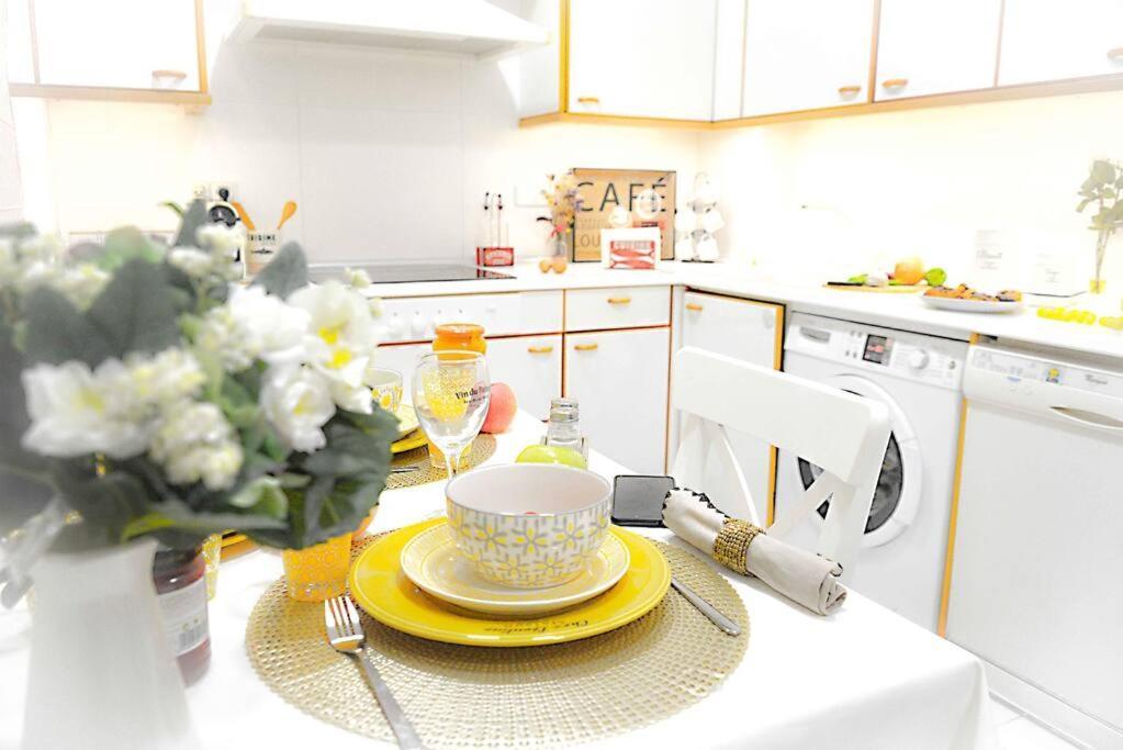 Apartamento Luxury Centro Bilbao Garaje Luaran gambar