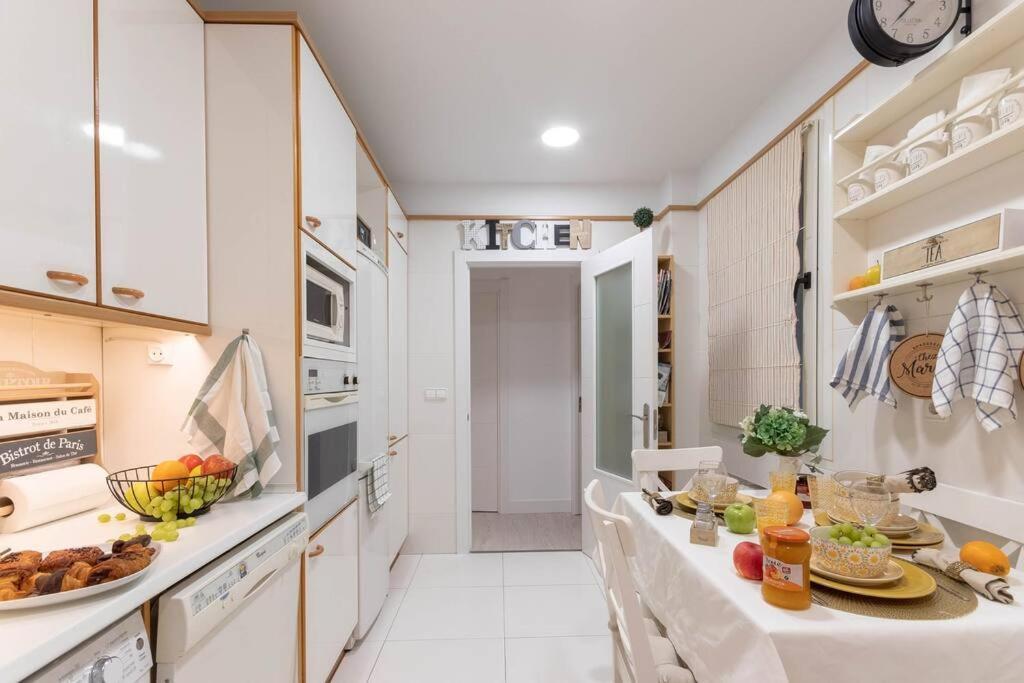 Apartamento Luxury Centro Bilbao Garaje Luaran gambar